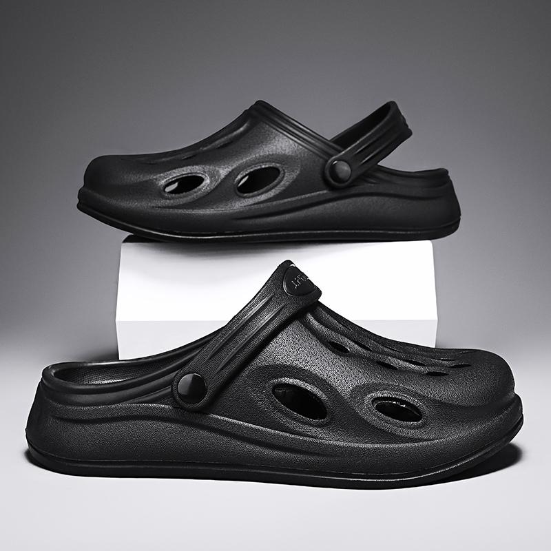 2025 Summer New Hole Shoes for Men Breathable and Comfortable Garden Clogs Slippers Anti Slip Beach Sandals Shoes