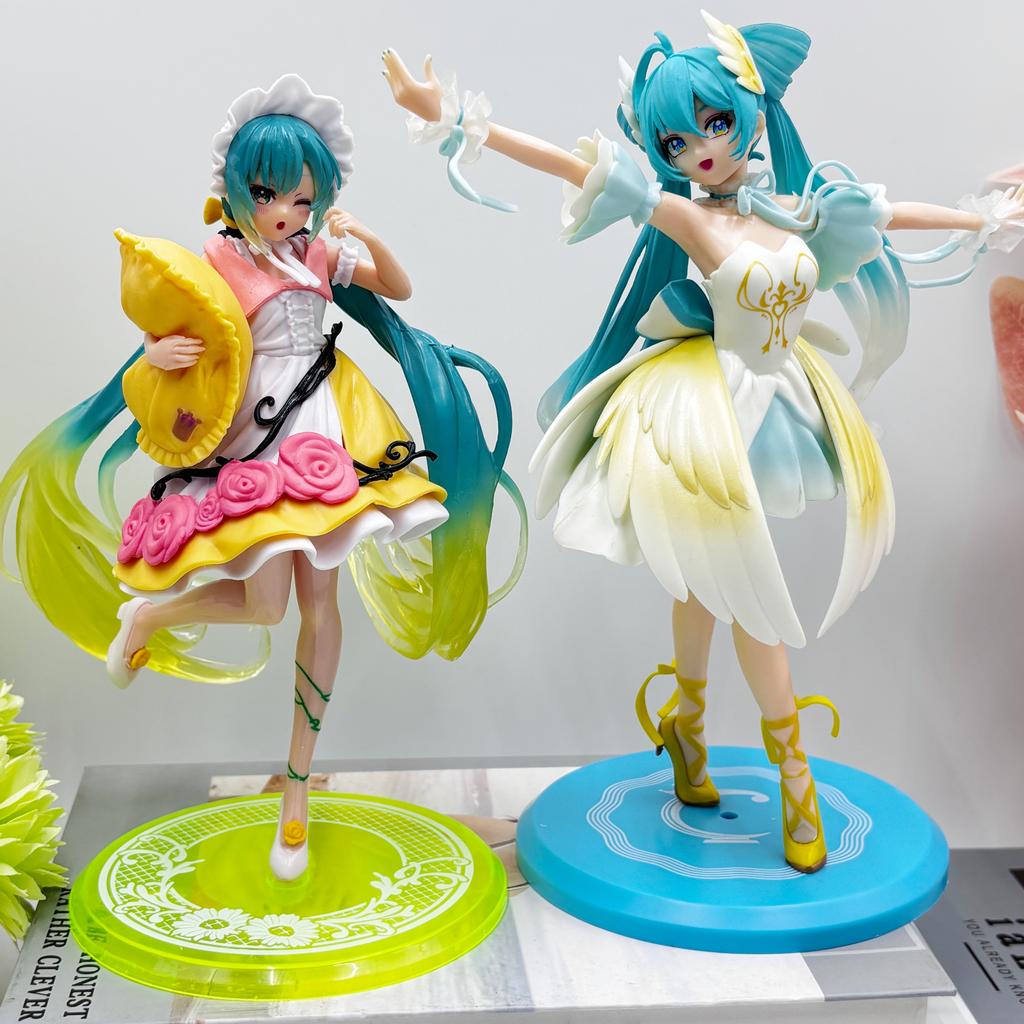 Hatsune Miki Anime Character Kawaii Pvc Model Standing and Sitting Doll Action Doll Collection Decorations Christmas Toys Gifts
