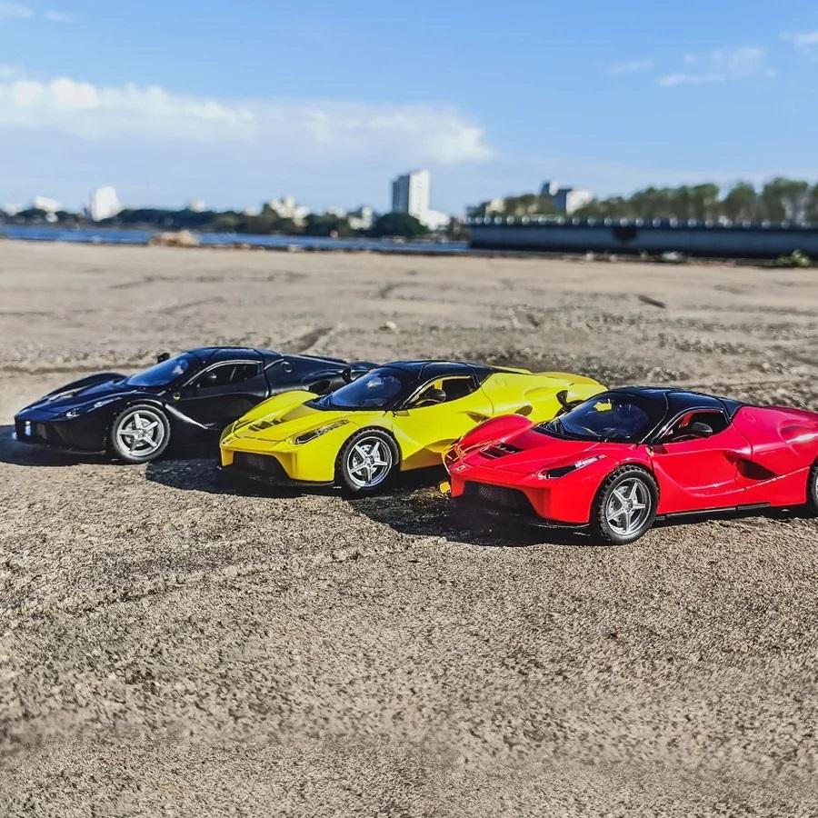Ferrari LaFerrari Laboratory Supercar Simulation Diecast & Toy Vehicles Sounds & Light Pull Back Car 1:32 модели из сплава в подарок на день рождения