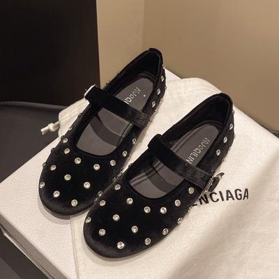 Модные классные балетки с золотыми заклепками, женские туфли из искусственной замши с металлической пряжкой на низком каблуке, нескользящая мягкая подошва, туфли Мэри Джейн