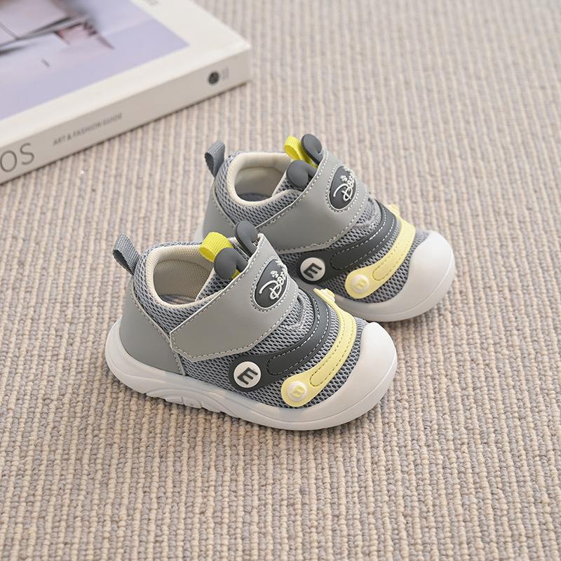 2025 весна и осень детские туфли для мальчика-одноклассника, мультяшные туфли для малышей, нескользящие, дышащая сетка, мягкая подошва, детские туфли 2025