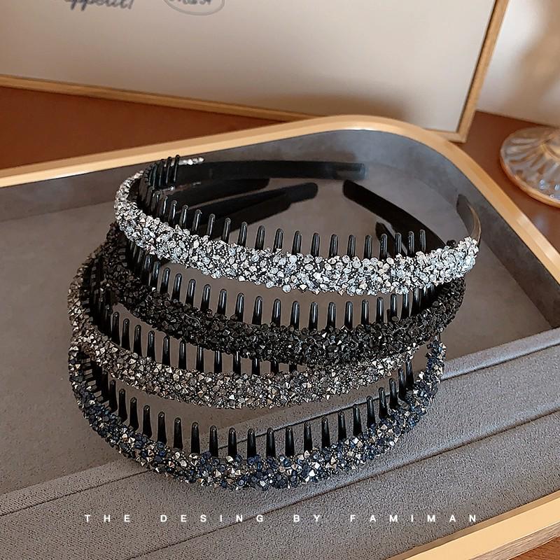 Супер Блестящая Стразовая Нескользящая Повязка на Голову для Женщин - Высококлассная Повязка для Финишной Укладки Волос и Зажим для Лета