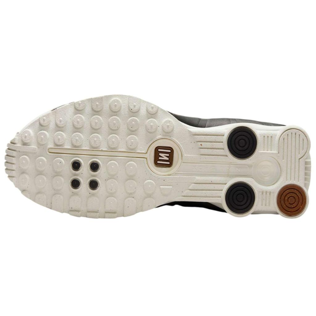 Nike Женские кроссовки Shox R4 Sail Fauna Brown AR3565-104