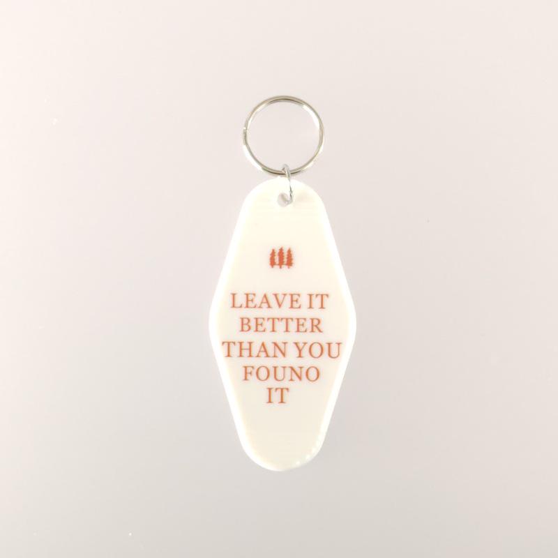 Vintage Acrylic Motel Room Keychain: Retro & Durable Design
