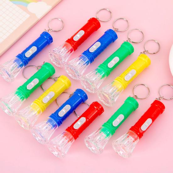 12 шт. Маленький фонарик Легкое включение/выключение Яркий мини-фонарик Компактный размер Легкий Аварийный фонарик Для кемпинга на открытом воздухе Игрушка