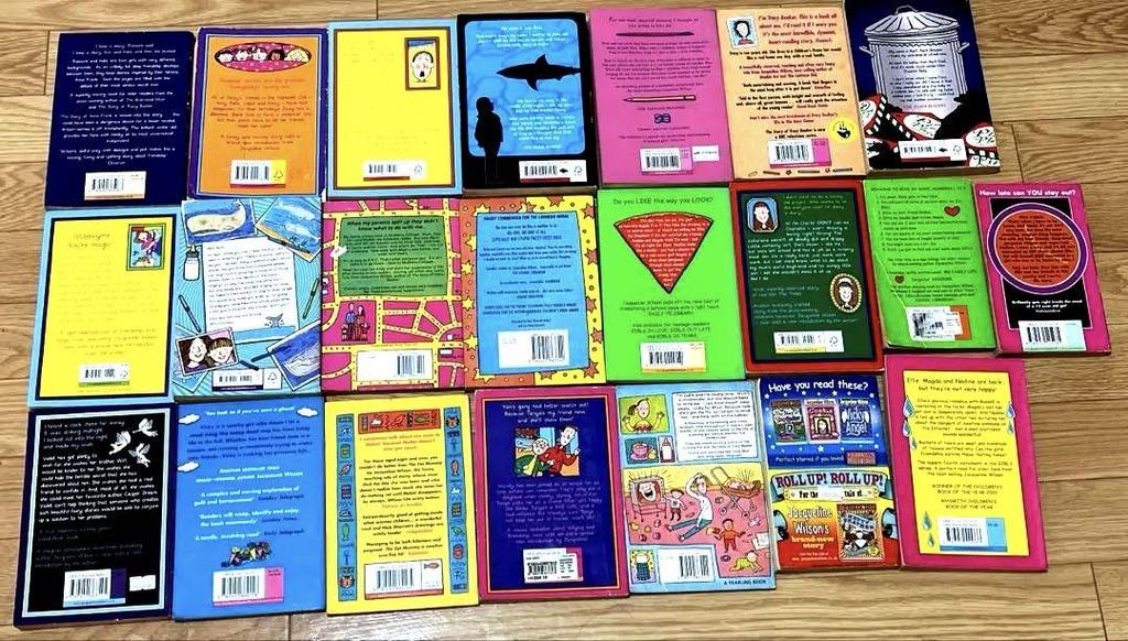 [USED] Used Jacqueline Wilson Foreign books 22 books Extensive reading English