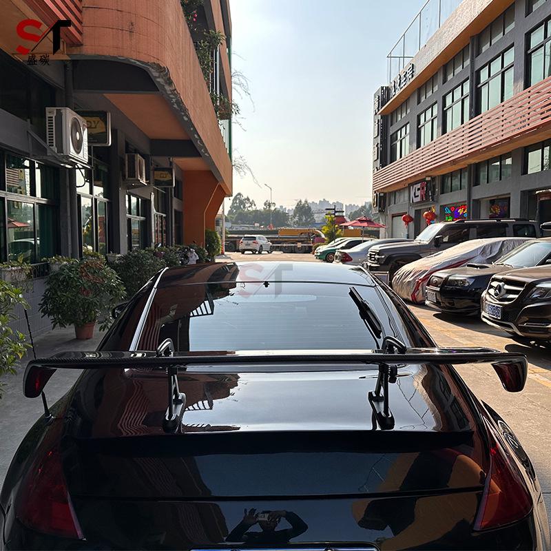 Nissan 350Z Комплект: Заднее антикрыло-стабилизатор и диффузор из углеродного волокна
