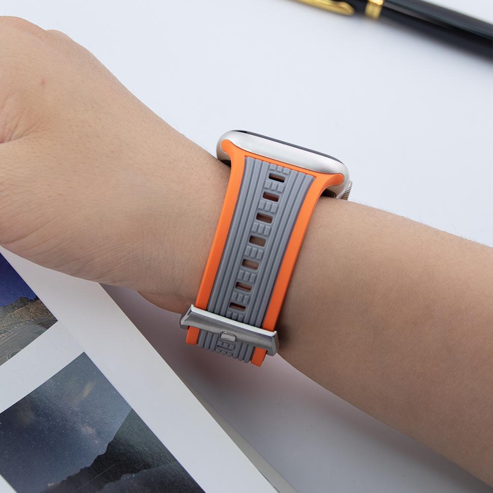 Soft Silicone Strap For Apple Watch Series 11 46mm Band 42mm 44mm 45mm 41mm 40mm 38mm Ultra 2/3 49mm Sport Bracelet iWatch Serise 10 9 8 7 6 5 4 3 SE