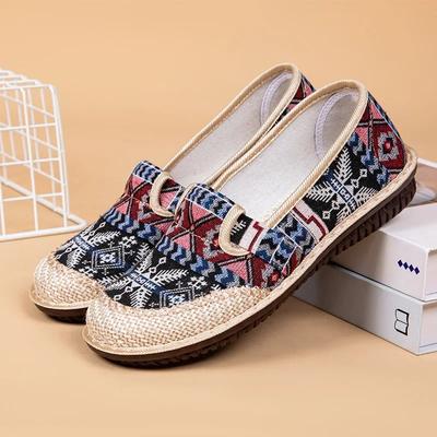 Высококачественная женская обувь в этническом стиле, тканая вышитая обувь, женская модная дышащая повседневная обувь на плоской подошве для женщин 2024