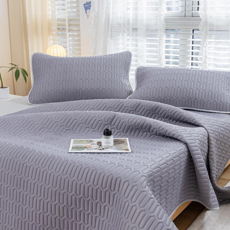 Комплект из трех ковриков для матери и ребенка из латекса Ice Silk — мягкий, прохладный и моющийся