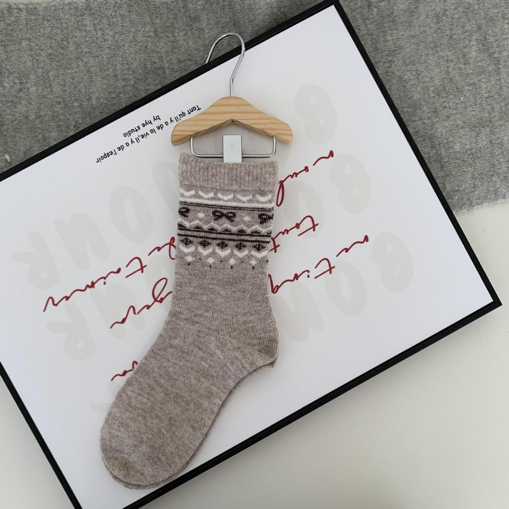Шерстяные носки в стиле Fair Isle с ретро-цветовыми блоками - Средняя высота, тепло для осени и зимы