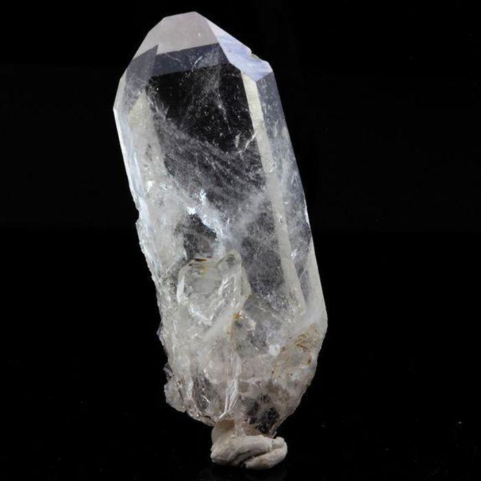 Pierres et Minéraux. Quartz. 105.50 ct. La Gardette Mine, Bourg d'Oisans, Isère, France.