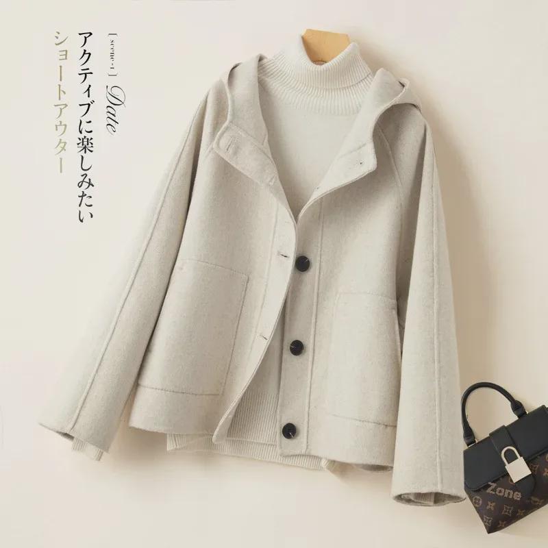 Petite Women's Hepburn-Style Black Wool Hooded Coat - Short, Double-Faced for 2024 Autumn/Winter