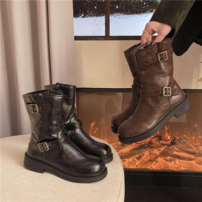 Пряжка для ремня в британском стиле, ботинки Мартин женские 2025 осень, новые, на плоской подошве, модные, универсальные, с круглым носком, короткие ботинки, черные