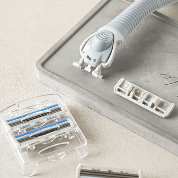 Набор лезвий для бритвы с тремя лезвиями