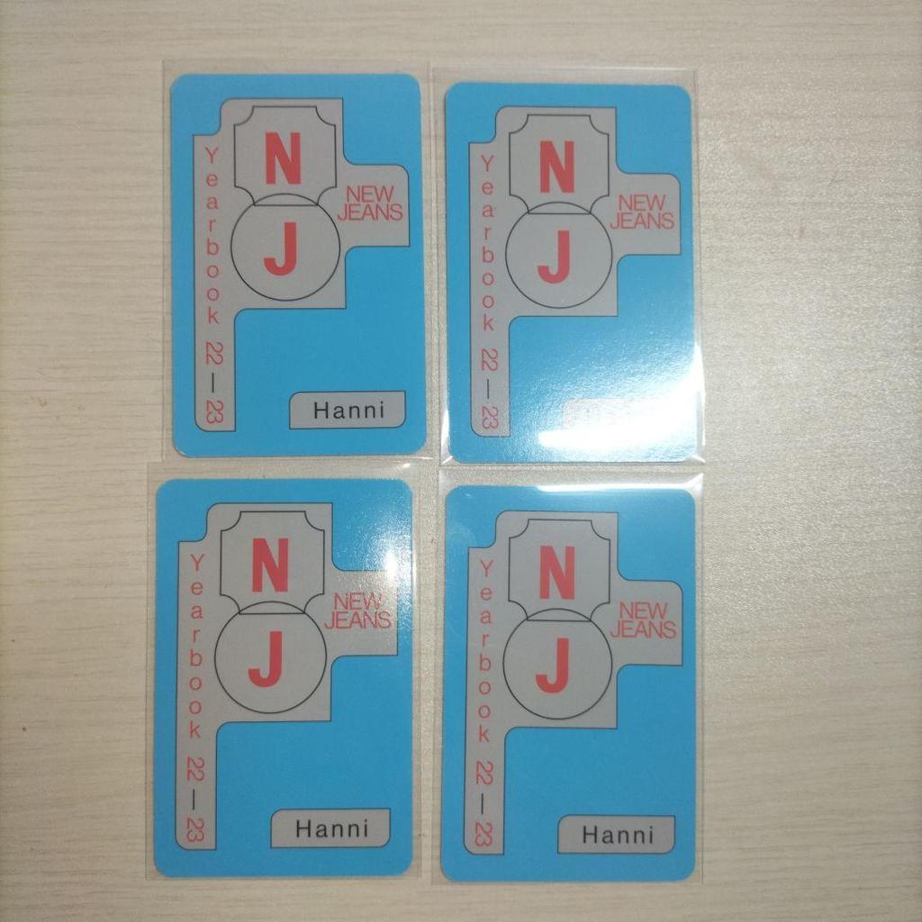 [ИСПОЛЬЗОВАННЫЙ] ежегодник коллекционных карточек njz hani