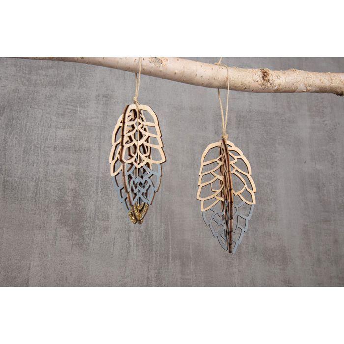 2 3D Pine Cones for Christmas Tree