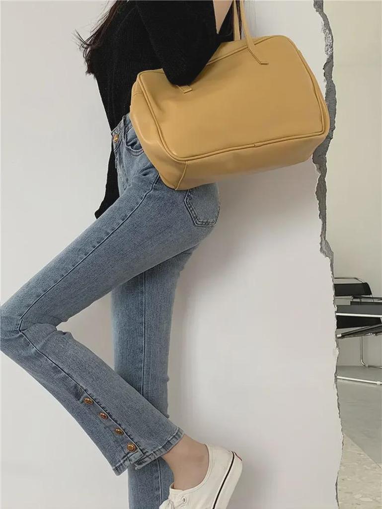 Женские джинсы с высокой талией и разрезом по низу, широкие - ранняя осень, большой размер