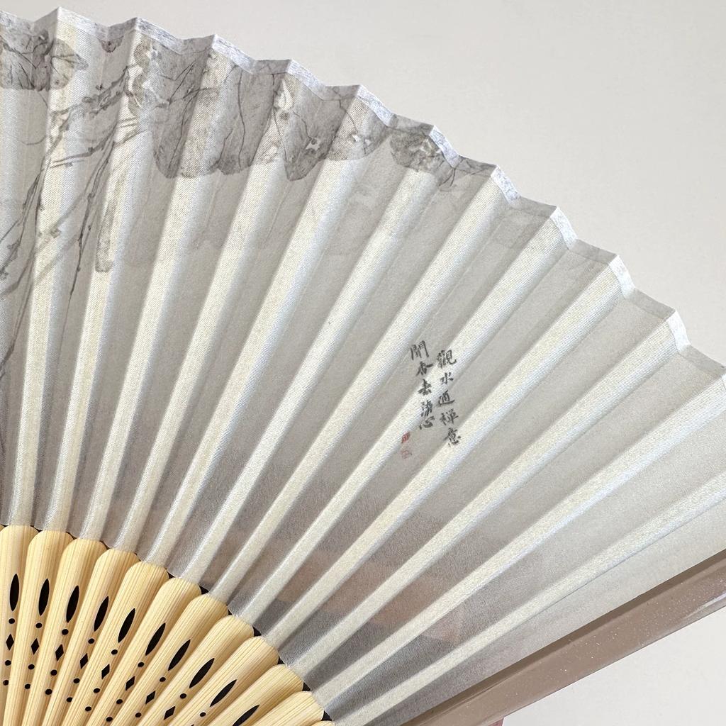Ancient-Style Bamboo Fan, Suitable for Hanfu and Cheongsam Outfits, Portable and Artistic Small Fan for Photography, Gift-Giving, Summer Cooling, and
