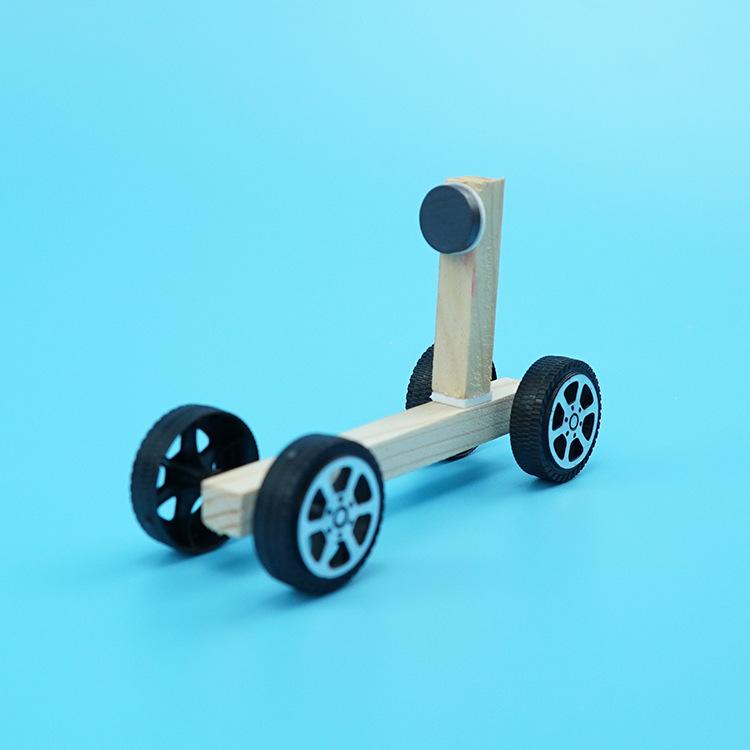 Наука и технологии Малое производство Магнитная машина DIY Ручная отталкивающая модель автомобиля Материал Упаковка Физическая наука Эксперимент Игрушки