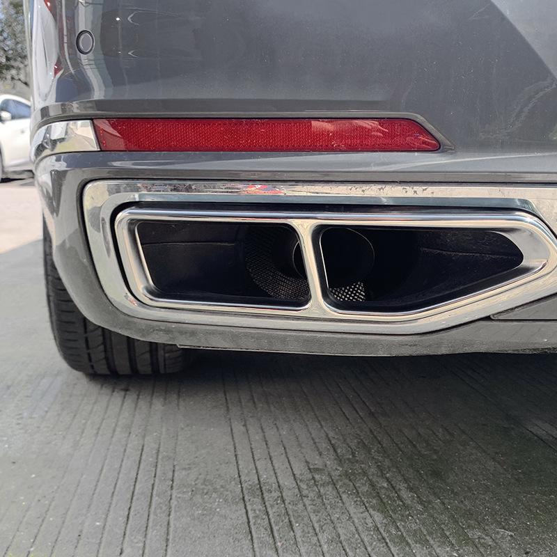 BMW 7 Series (2019-2021) Stainless Steel Quad Exhaust Tips and Tailpipe Frame Accessories