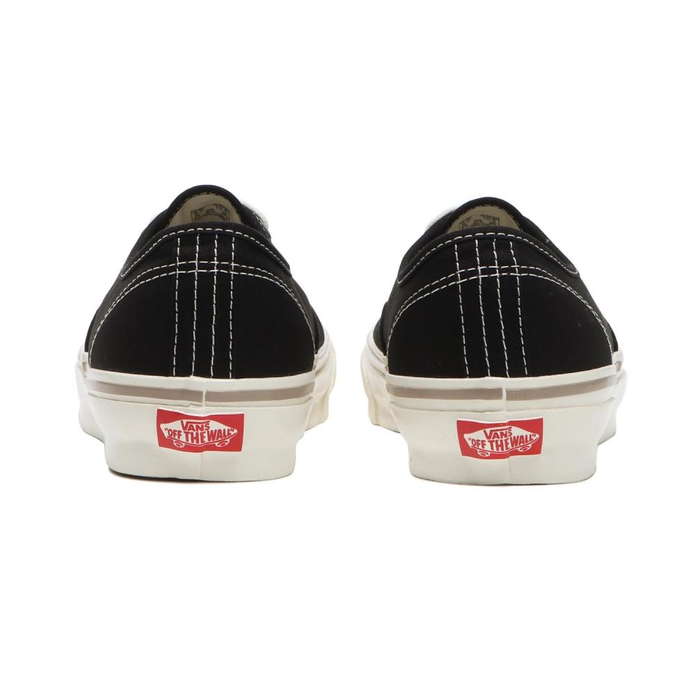 Vans Оригинальные Vn000ct71kp Черный Маршмеллоу