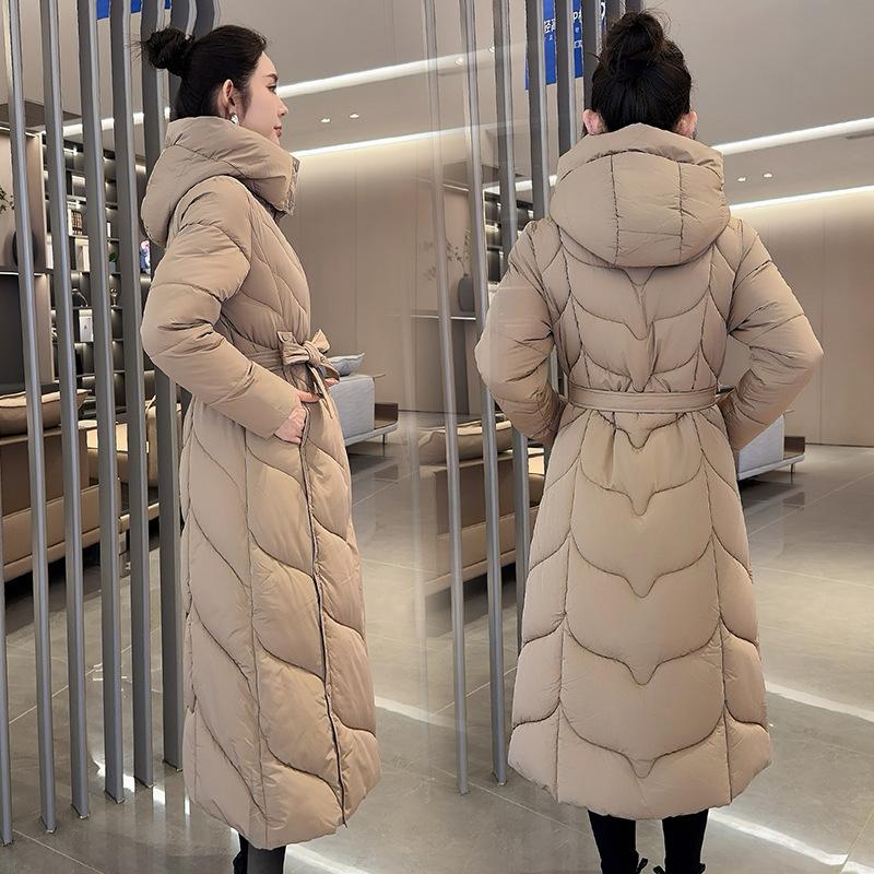 Hooded long waist cotton-padded jacket for women's thickened warm and thin jacket, winter new knee-sized cotton-padded jacket