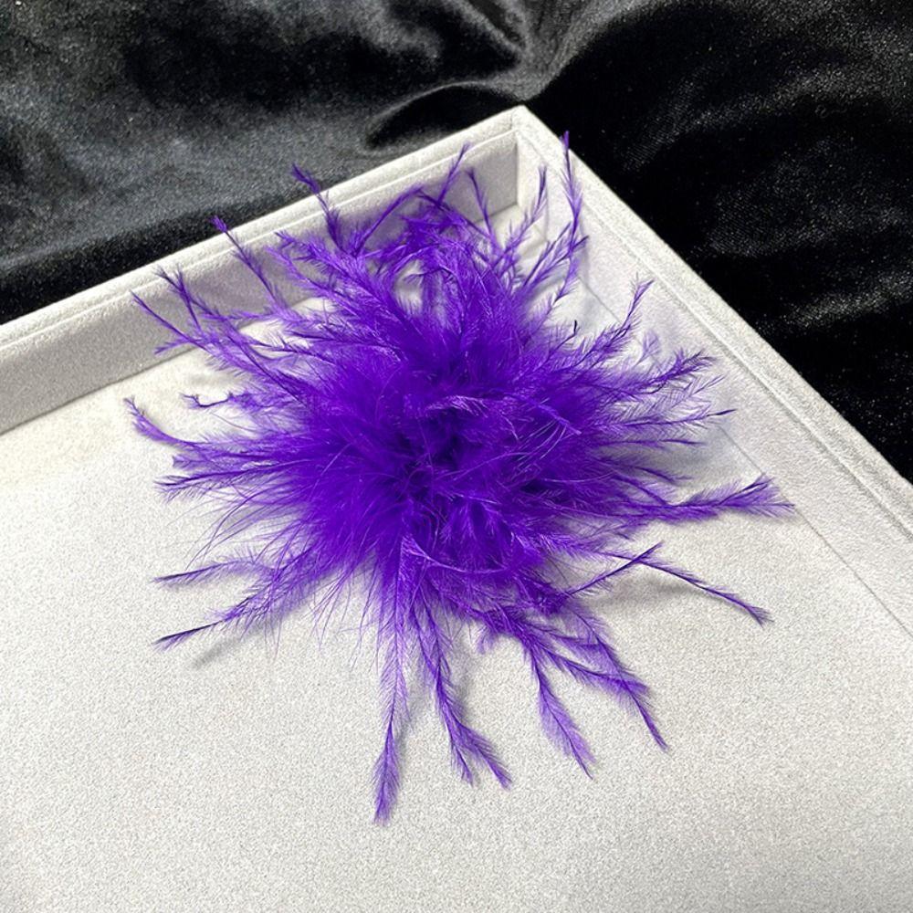 Natural Feather Ostrich Feather Brooch Lightweight Sweater Coat Pin 2024 Coat Brooches for Women