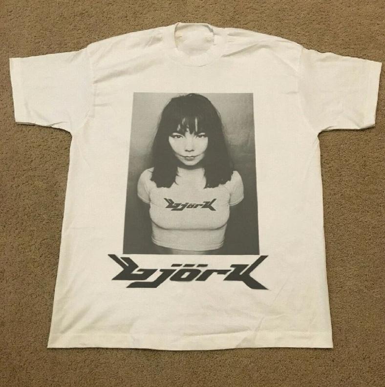Футболка Bjork Debut 90-х, Бьорк в футболке Bjork, Унисекс футболка