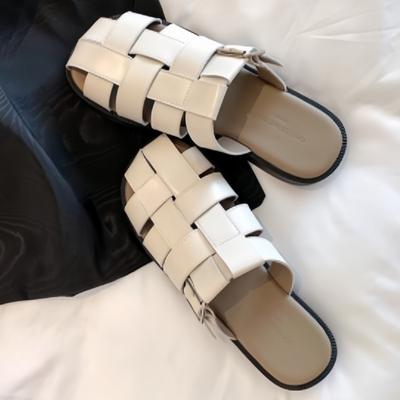 Прозрачные каблуки Удобная обувь для женщин Мягкие сандалии с закрытым носком 2025 Лето Костюм Женский Бежевый Ремешок с пряжкой Ретро Девушки Новые Низкие Черные