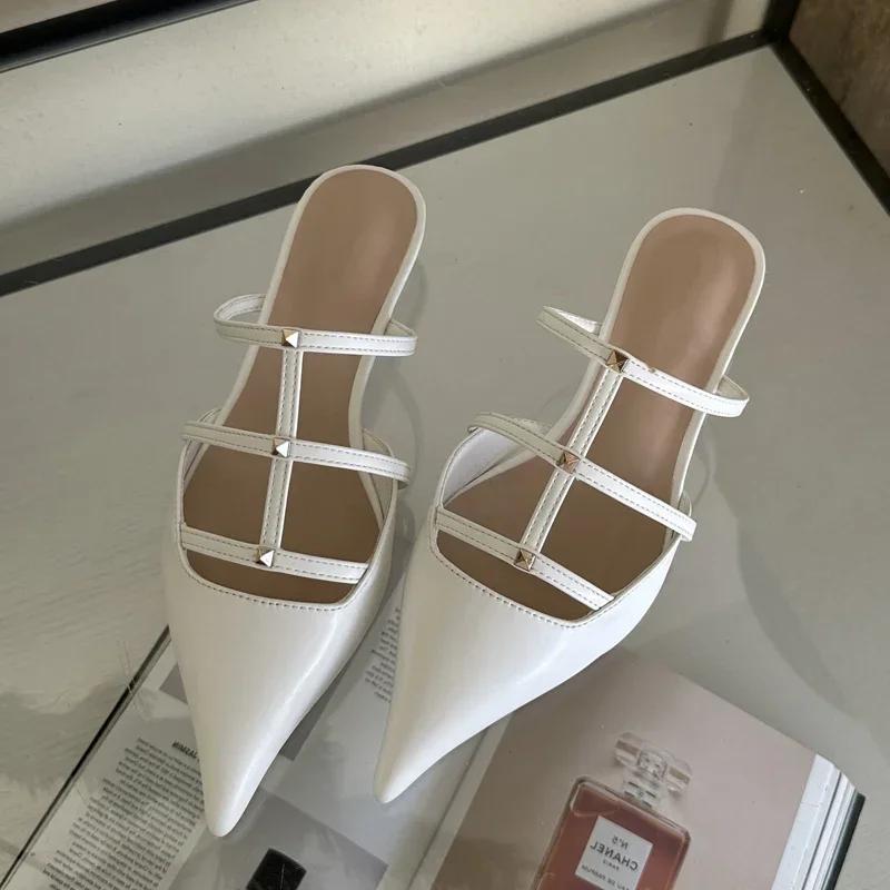 Модные туфли-лодочки с острым носком, женские туфли-лодочки, модные туфли на низком каблуке для банкета, туфли для вечеринки, женские шлепанцы с заклепками, сексуальная обувь для женщин