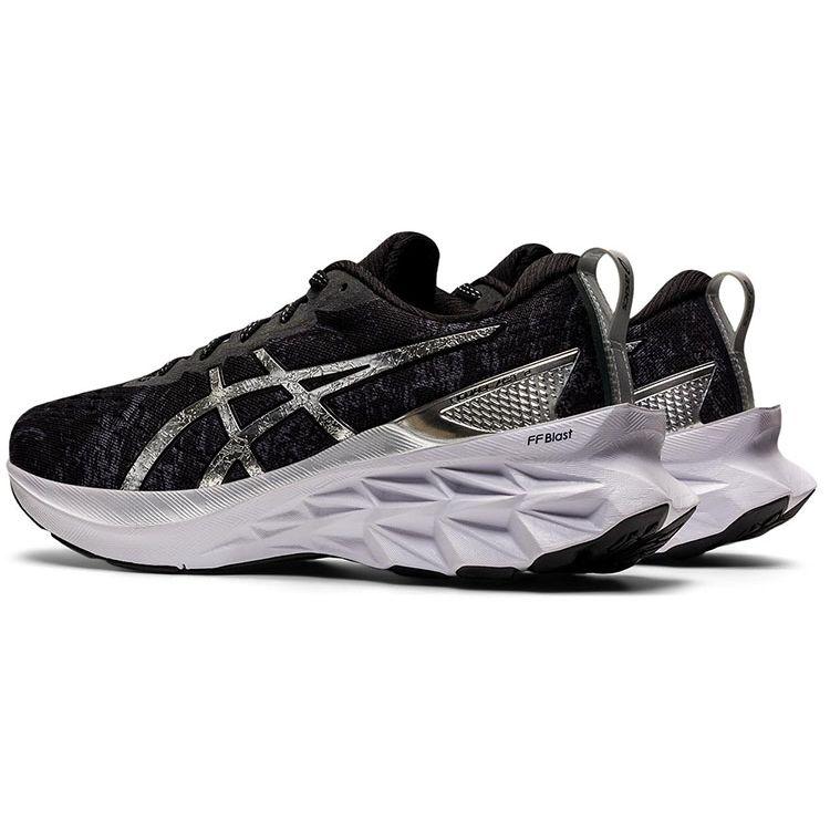Asics Novablast 2 Platinum Carrier Серые женские кроссовки из чистого серебра 1012B286-020