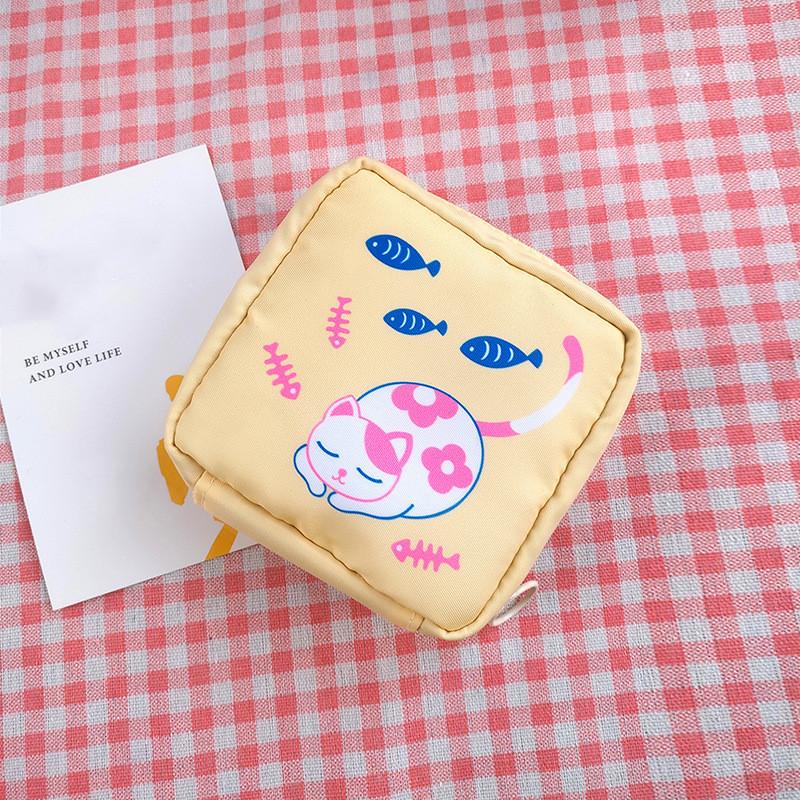 1pc Sanitary Napkin Storage Bag Portable Cosmetic Lipstick Storage Bag Travel Earphone Coin Organizer Pouch Bags Cute Girl Bag