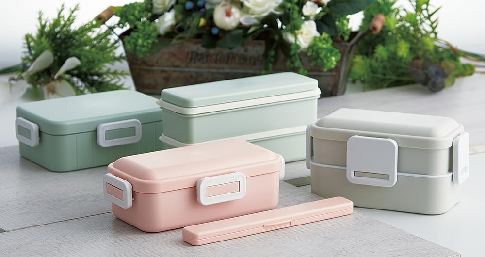 Skater Antibacterial Lunch Dull Made in Soft-Serving Dome-Shaped Lid, Two-Tier Box, 600ml, Green, Japan, PFLW4AG-A