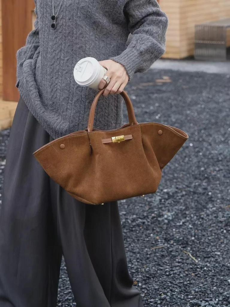 Vintage-Style Folding Basket Tote: Large Capacity Cowhide Bag for Women