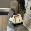 Fashionable Minimalist Shoulder Bag Versatile Large Capacity Bucket Bag For Summer