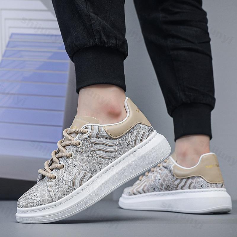 Модная мужская обувь с принтом тотема, дизайнерская, трендовая, повседневная, весна 2025, новая, на толстой подошве, удобная, дышащая, спортивные массивные кроссовки