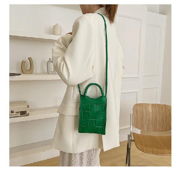 Fashion Woven Trend Mobile Phone Bag