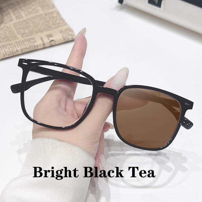 Photochromic Square Sunglasses Rectangle Fashion Women Men Shades Sun Glasses for Female Male Traveling Oculos Plain Glasses
