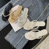 Versatile Flip-flops for Women In Summer Wear Flat-bottomed Pinch Pearl Sandals