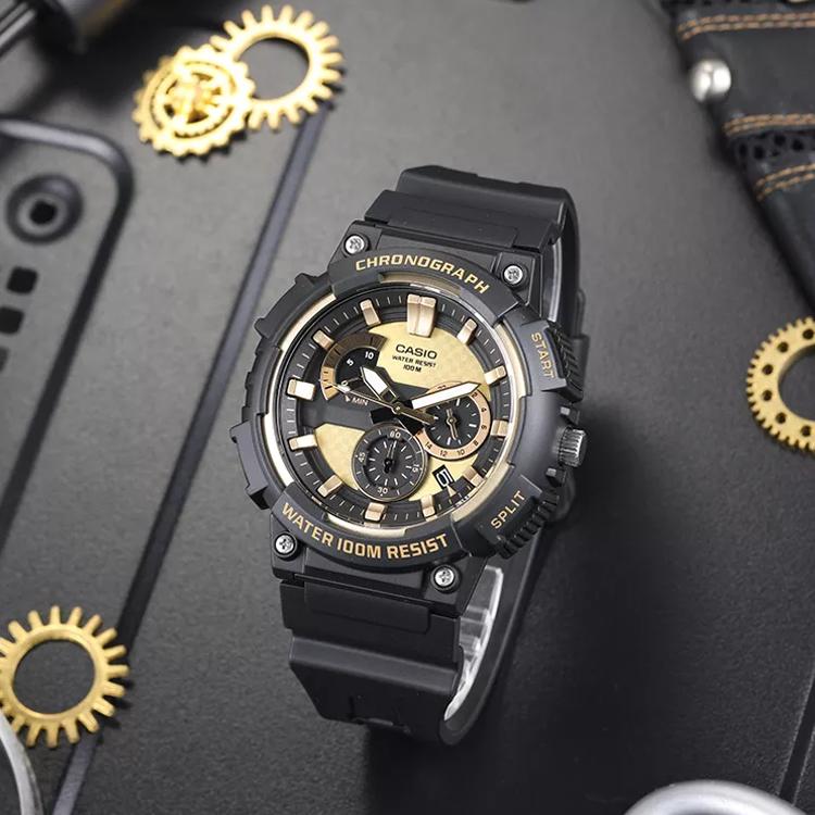 Casio Youth Series Multifunctional Quartz Watch Men watches Black MCW-200H-9A