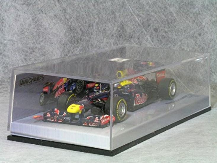 Minichamps Red Bull Renault 2012 RB8 Себастьян Феттель 1/43