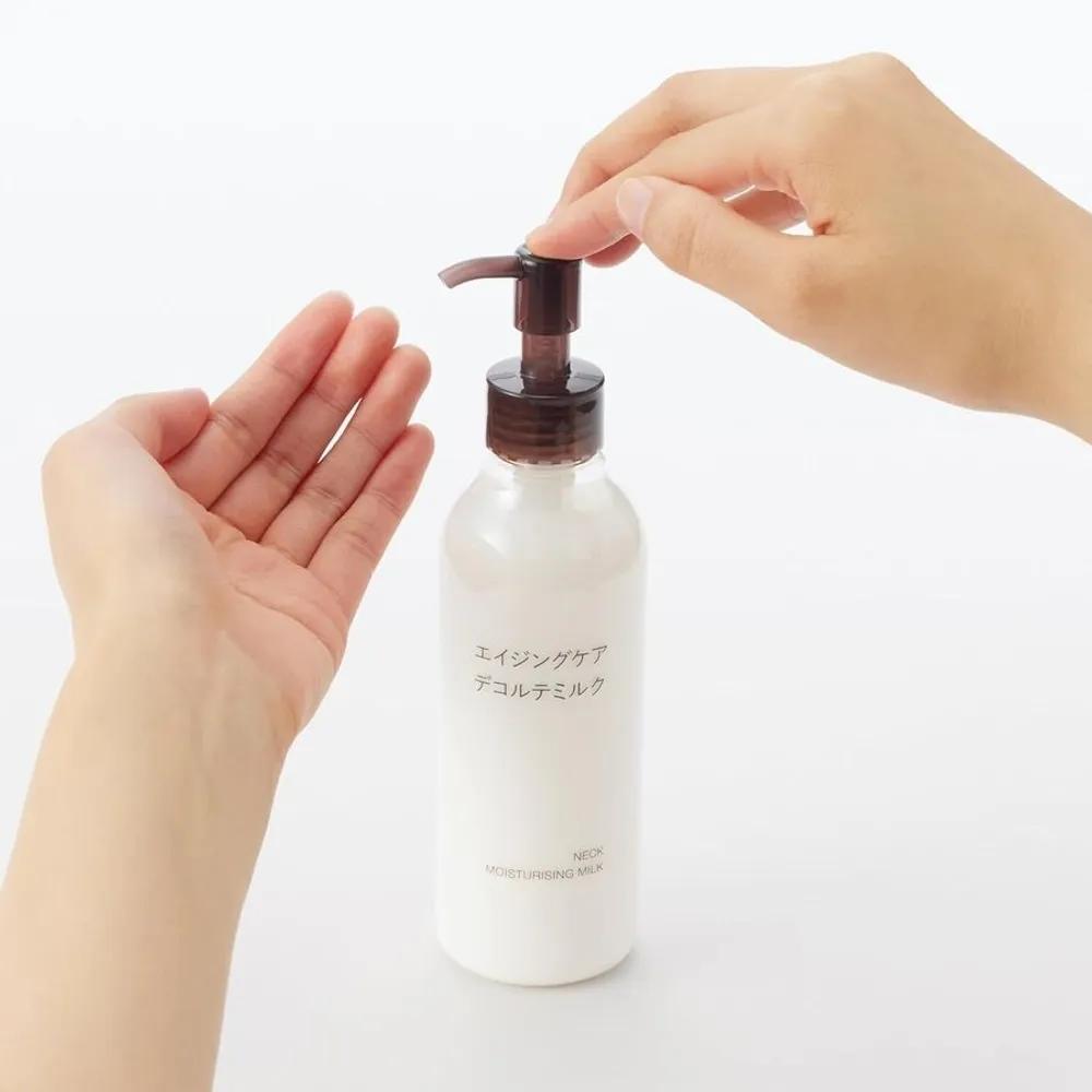 MUJI Neck Cream Aging Care Décolleté Milk 200ml