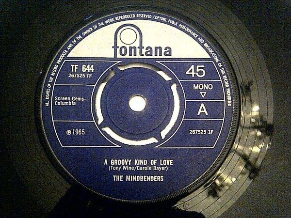 7-дюймовая пластинка MINDBENDERS A Groovy Kind Of Love TF644 Fontana 1965 UK Rock Б/у