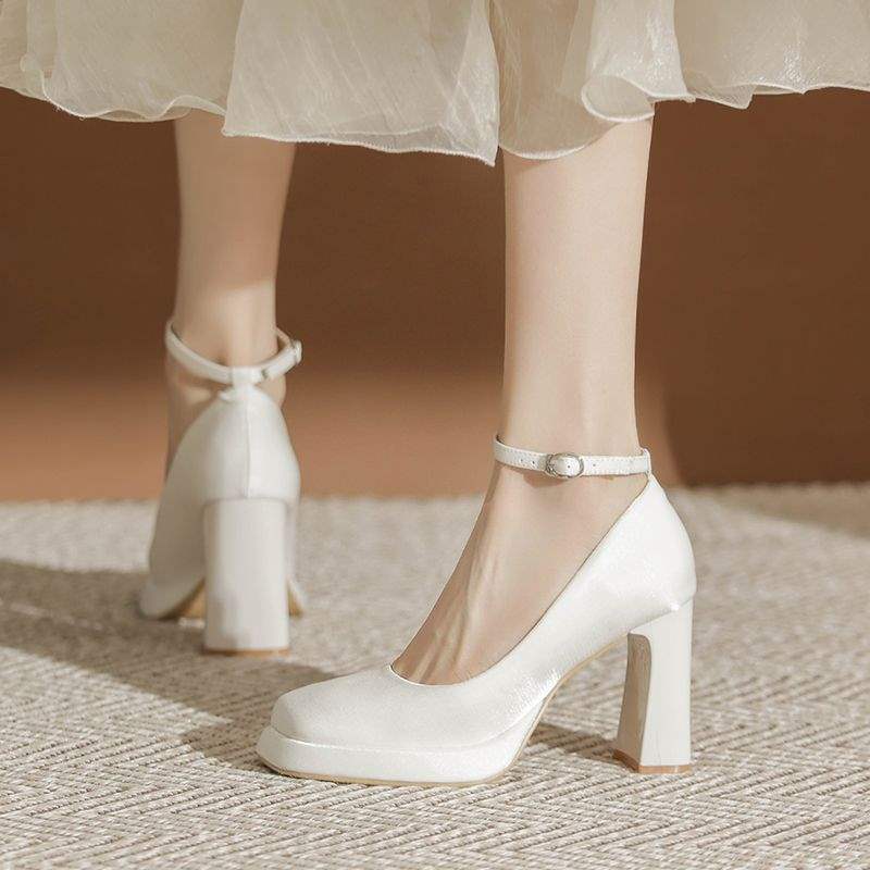 Waterproof table high heels women's thick heel satin Mary Jane wedding shoes Hexiu wedding dress two wear not tired feet button single shoes