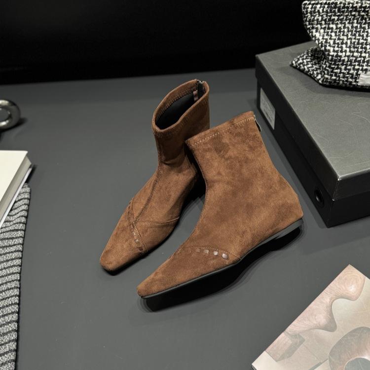 Корейская версия замшевые короткие ботинки на скрытой платформе женские 2025 осень и зима квадратный носок прострочка тонкие ботинки задняя молния молодежный темперамент