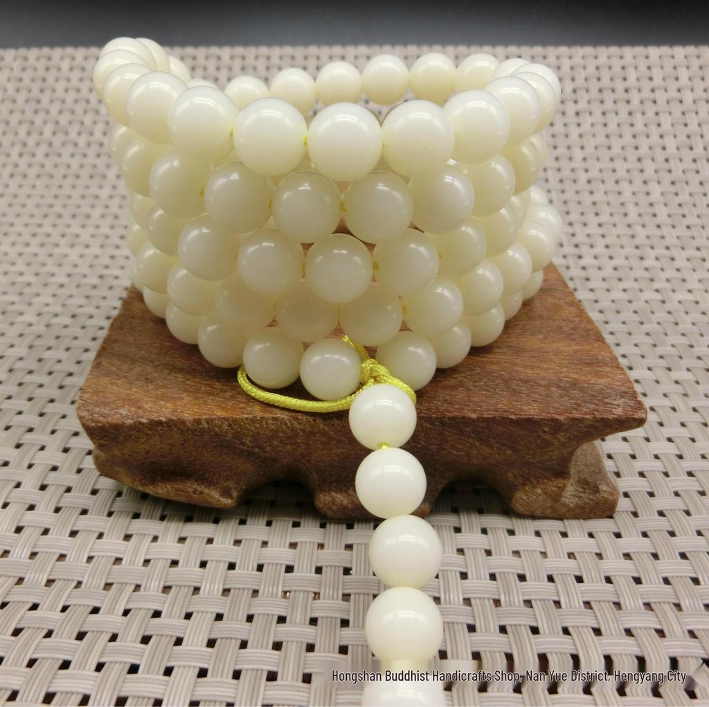 White Jade Bodhi Seed 108-Bead Prayer Bracelet - Natural Buddhist Hand String