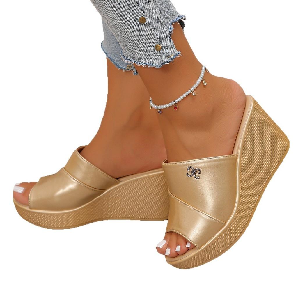 Water Diamond Decor Platform Mules With Rubber Sole And Pu Lining For Summer Wear