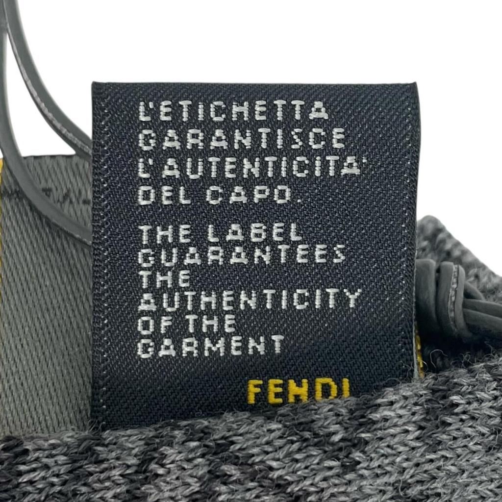 Безупречный Шарф FENDI Микро Узор Zucca серый шерсть мужской Б/у