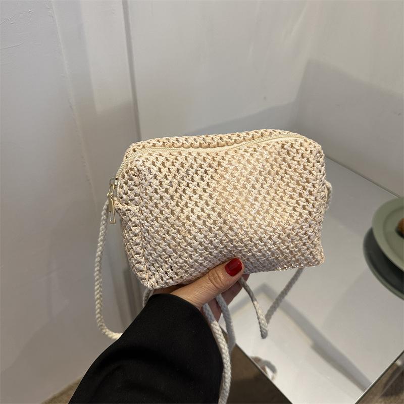 Straw Bag Women's Summer Niche Versatile Shoulder Bag New Woven Tofu Bag Contrasting Color Messenger Bag Women